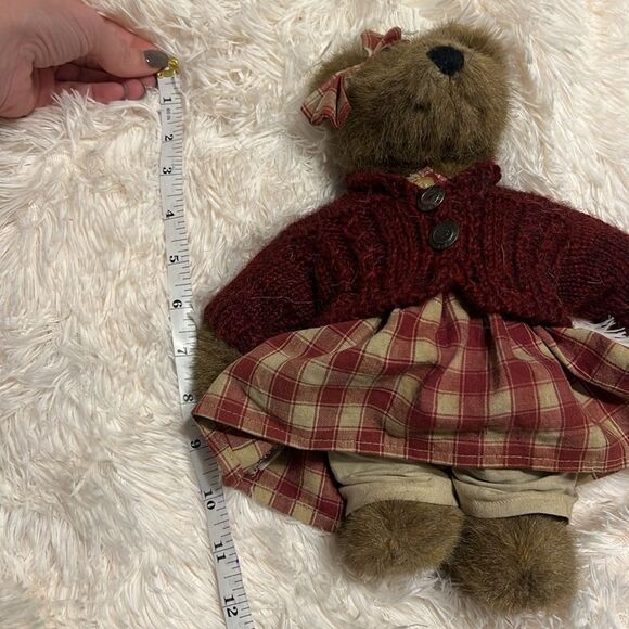 Plush Boyds Bear. Approx 12”. Cranberry/beige - Picture 4 of 6